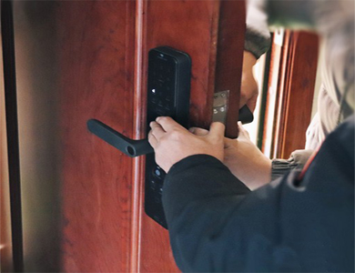 塔城24小时上门开锁公司